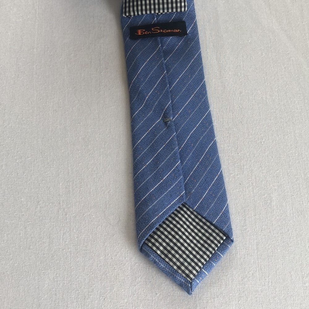 Ben Sherman Tie GUC Blue And White 70% Silk Blend 30% Cotton - Picture 3 of 15